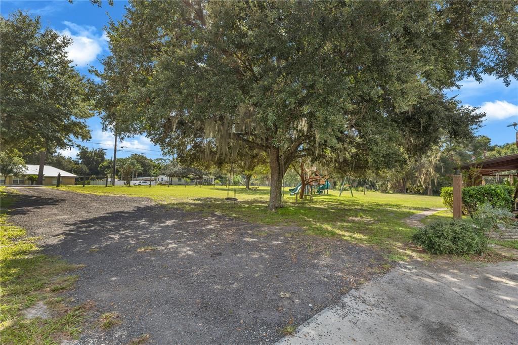 For Sale: $599,900 (3 beds, 2 baths, 2350 Square Feet)