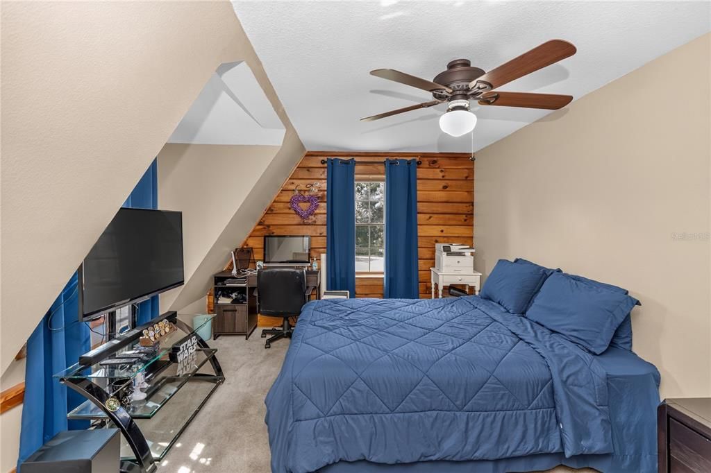 For Sale: $599,900 (3 beds, 2 baths, 2350 Square Feet)