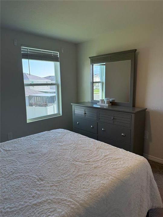 For Rent: $2,990 (5 beds, 3 baths, 2447 Square Feet)