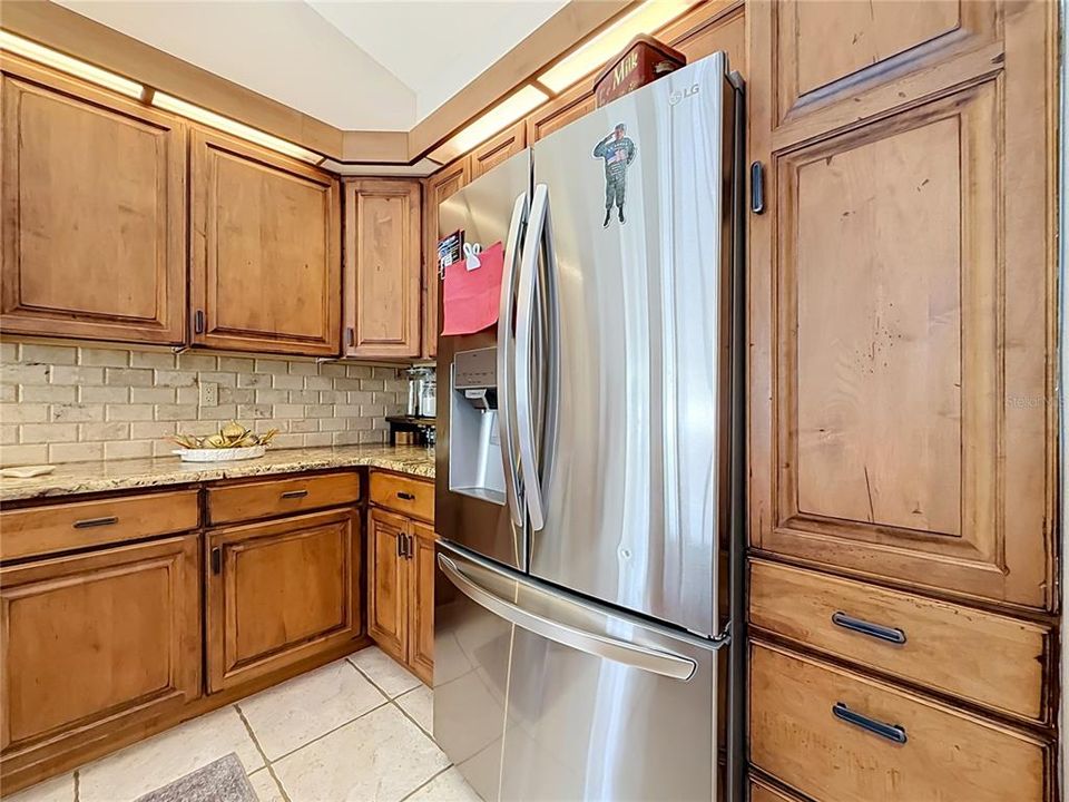 For Sale: $535,000 (3 beds, 2 baths, 1681 Square Feet)