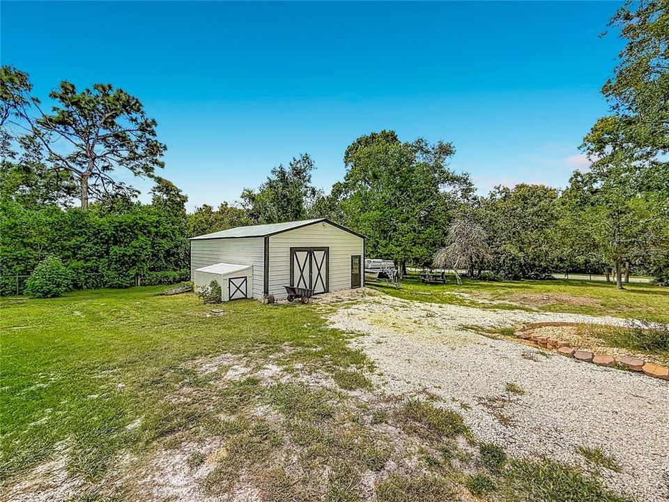 For Sale: $535,000 (3 beds, 2 baths, 1681 Square Feet)