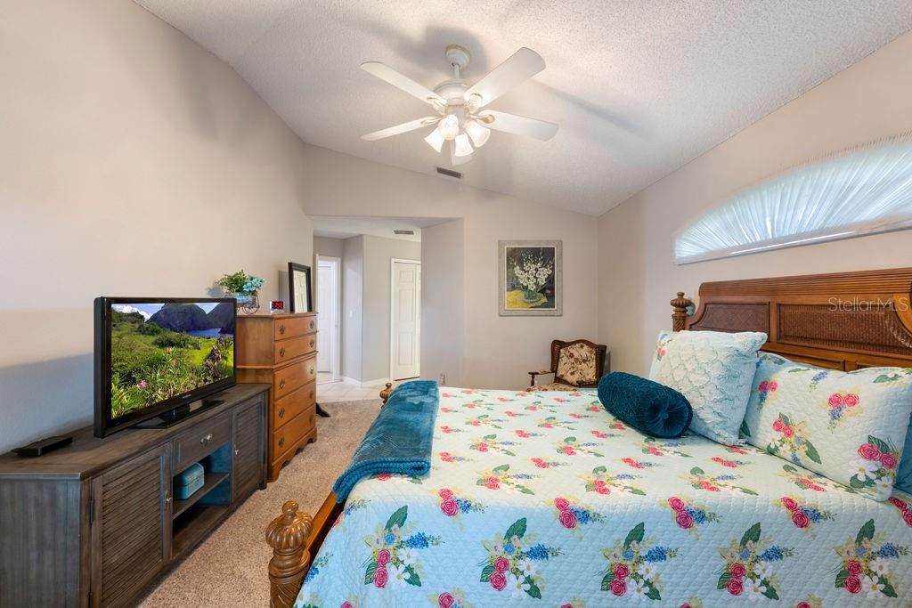 For Sale: $360,000 (3 beds, 2 baths, 1795 Square Feet)
