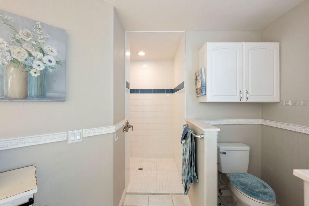 For Sale: $360,000 (3 beds, 2 baths, 1795 Square Feet)