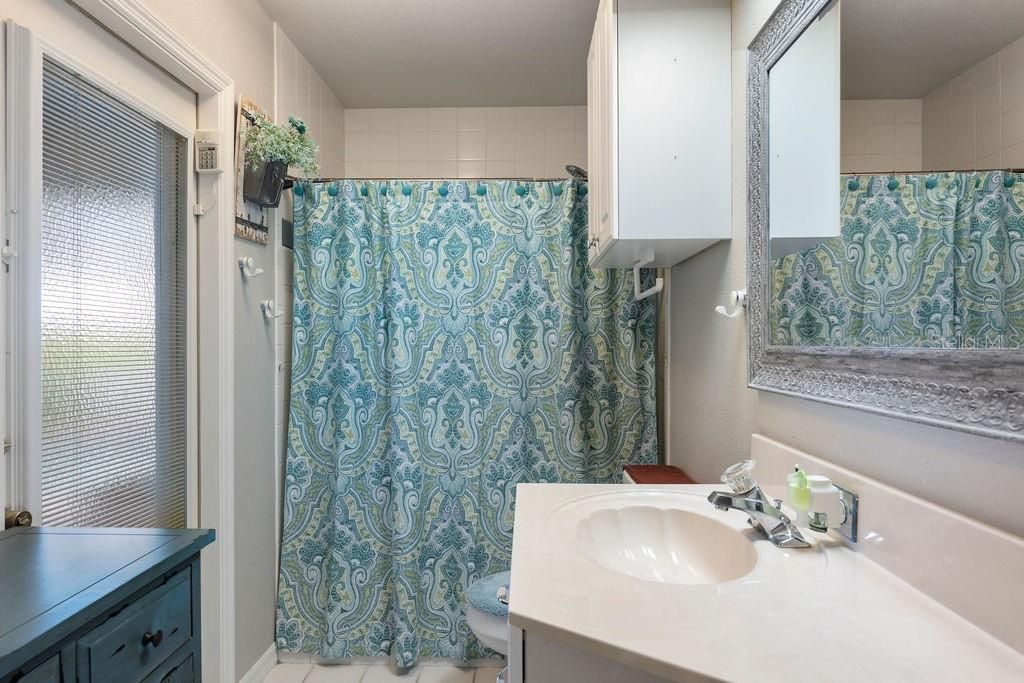 For Sale: $360,000 (3 beds, 2 baths, 1795 Square Feet)