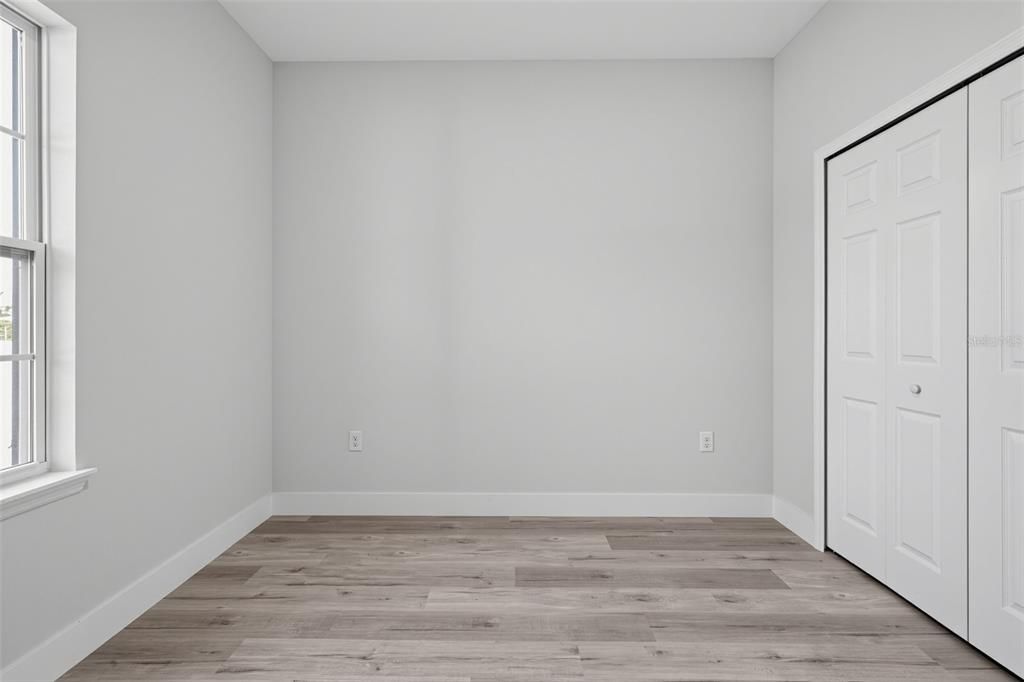 For Sale: $299,900 (3 beds, 2 baths, 1529 Square Feet)