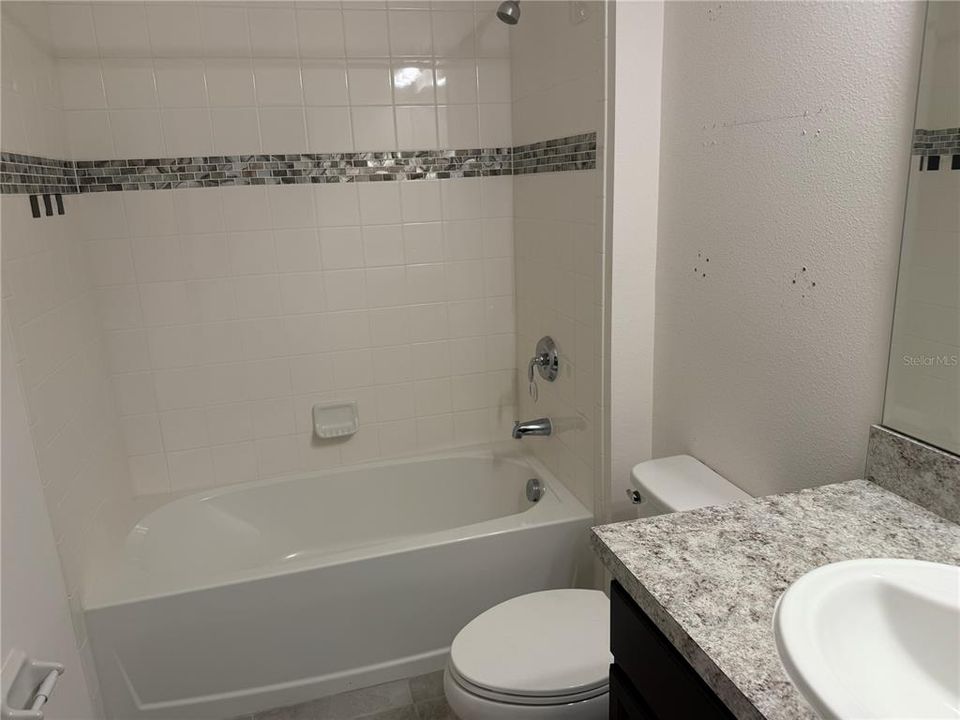 На продажу: $249,900 (4 спален, 3 ванн, 2014 Квадратных фут)