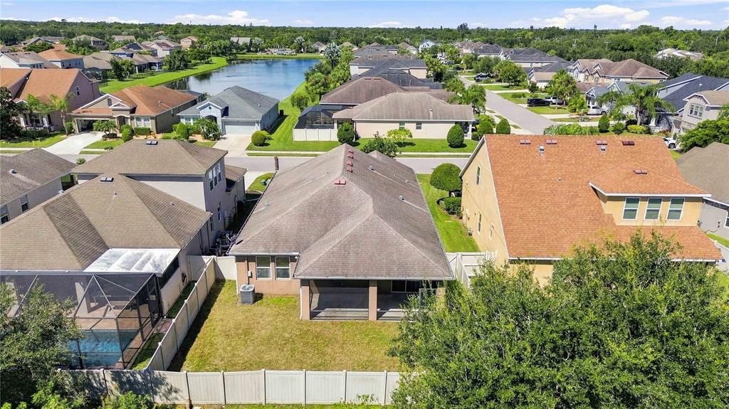 На продажу: $455,000 (4 спален, 2 ванн, 1872 Квадратных фут)