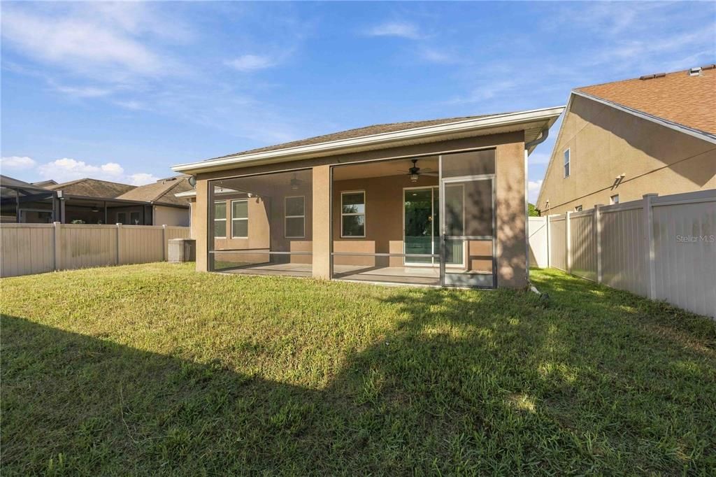 На продажу: $455,000 (4 спален, 2 ванн, 1872 Квадратных фут)