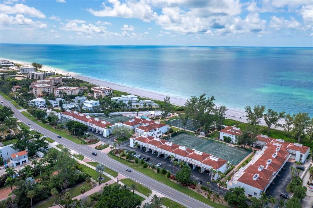 En Venta: $795,000 (3 camas, 2 baños, 1484 Pies cuadrados)