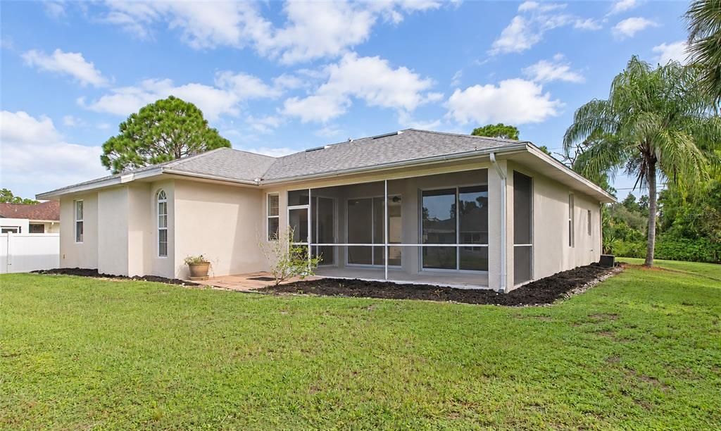 En Venta: $389,900 (3 camas, 2 baños, 1801 Pies cuadrados)