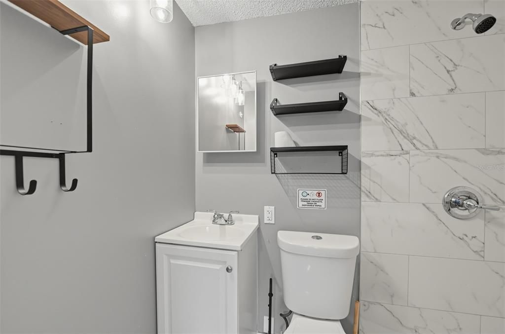 For Sale: $314,000 (4 beds, 3 baths, 1152 Square Feet)