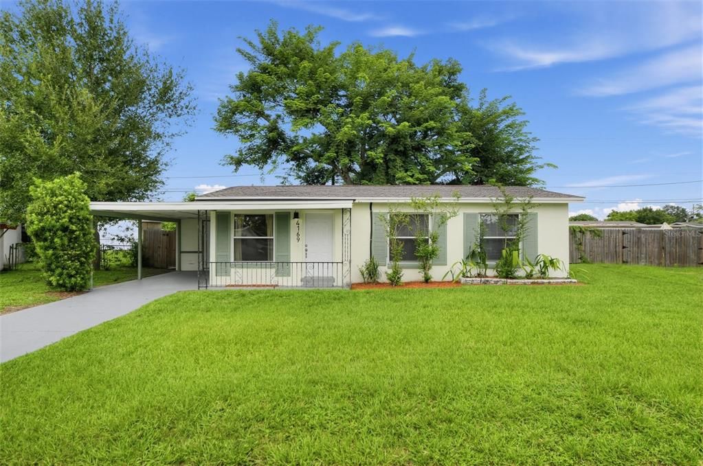 For Sale: $314,000 (4 beds, 3 baths, 1152 Square Feet)