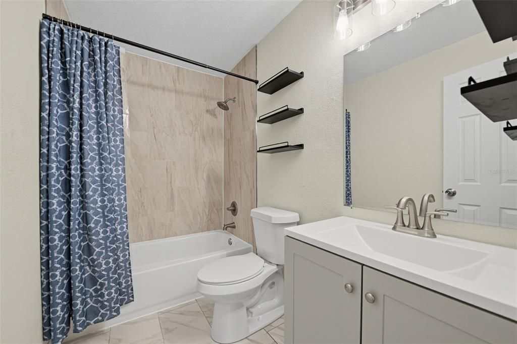 For Sale: $314,000 (4 beds, 3 baths, 1152 Square Feet)