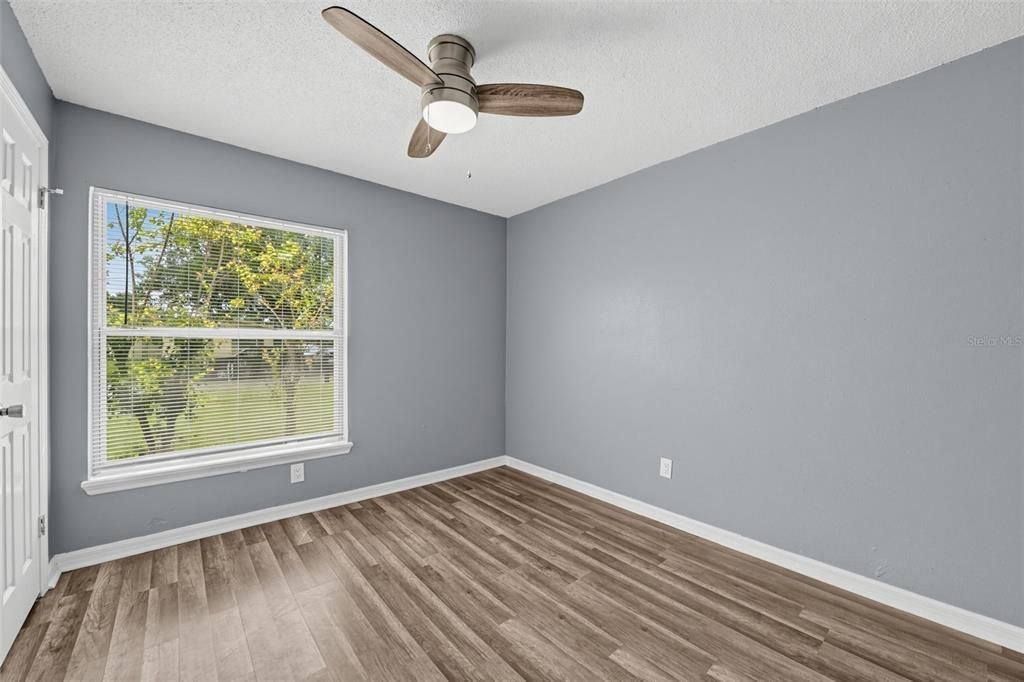 For Sale: $314,000 (4 beds, 3 baths, 1152 Square Feet)