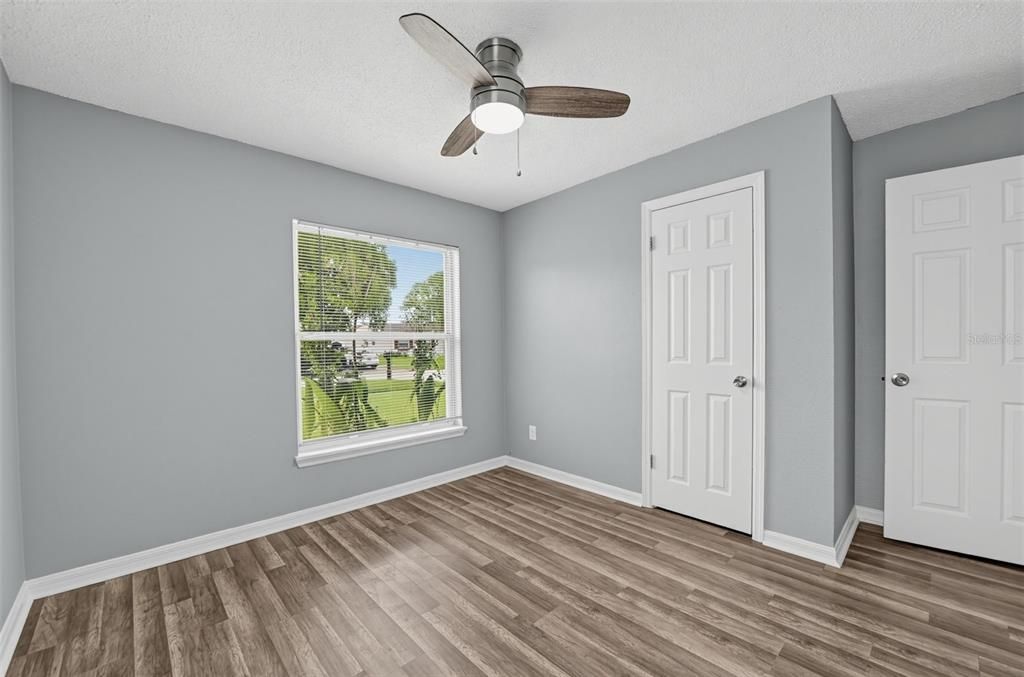 For Sale: $314,000 (4 beds, 3 baths, 1152 Square Feet)