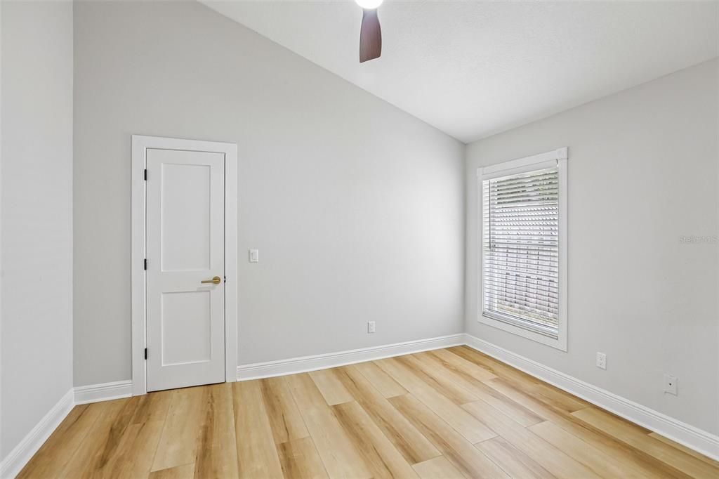 For Sale: $574,900 (3 beds, 2 baths, 2009 Square Feet)