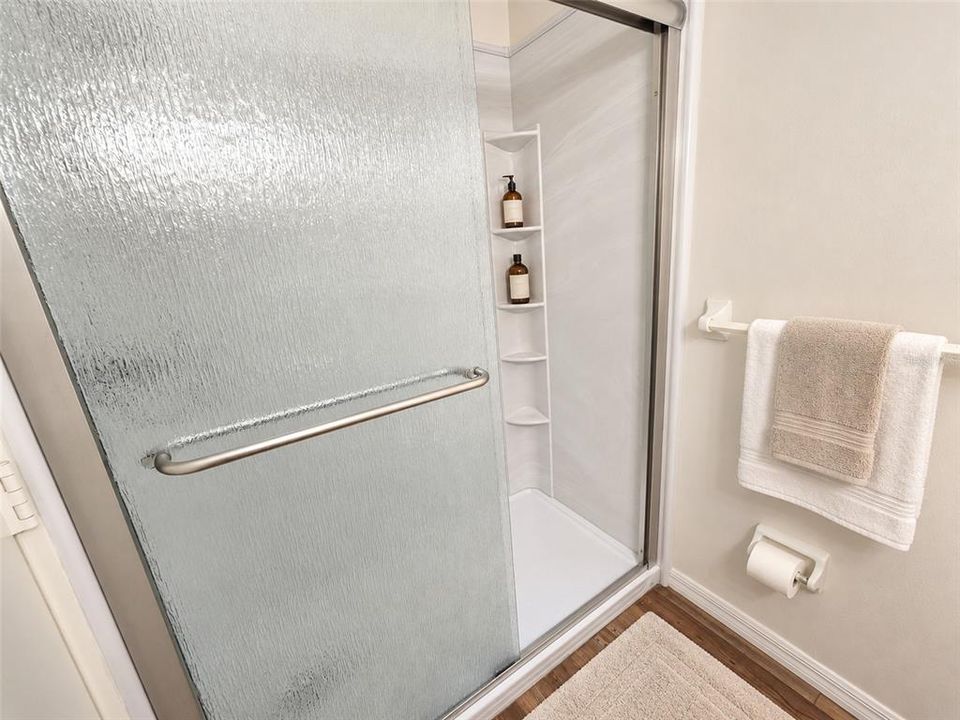 For Sale: $435,000 (3 beds, 2 baths, 1143 Square Feet)