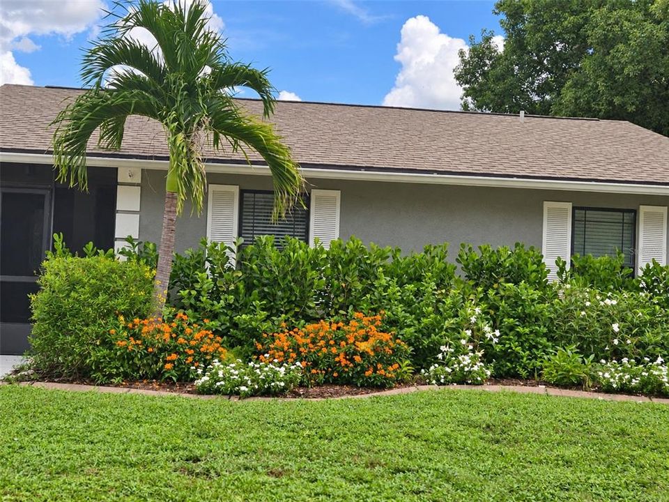For Sale: $435,000 (3 beds, 2 baths, 1143 Square Feet)