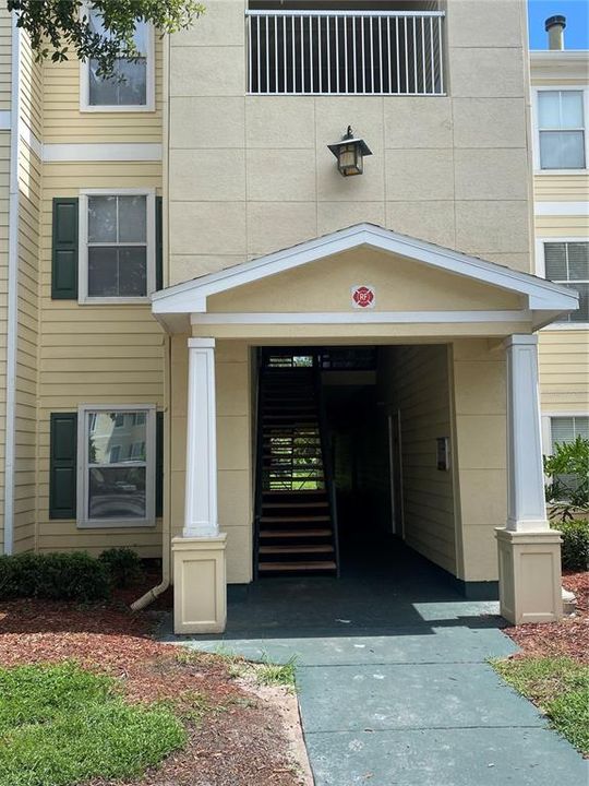 For Rent: $1,450 (2 beds, 2 baths, 1205 Square Feet)
