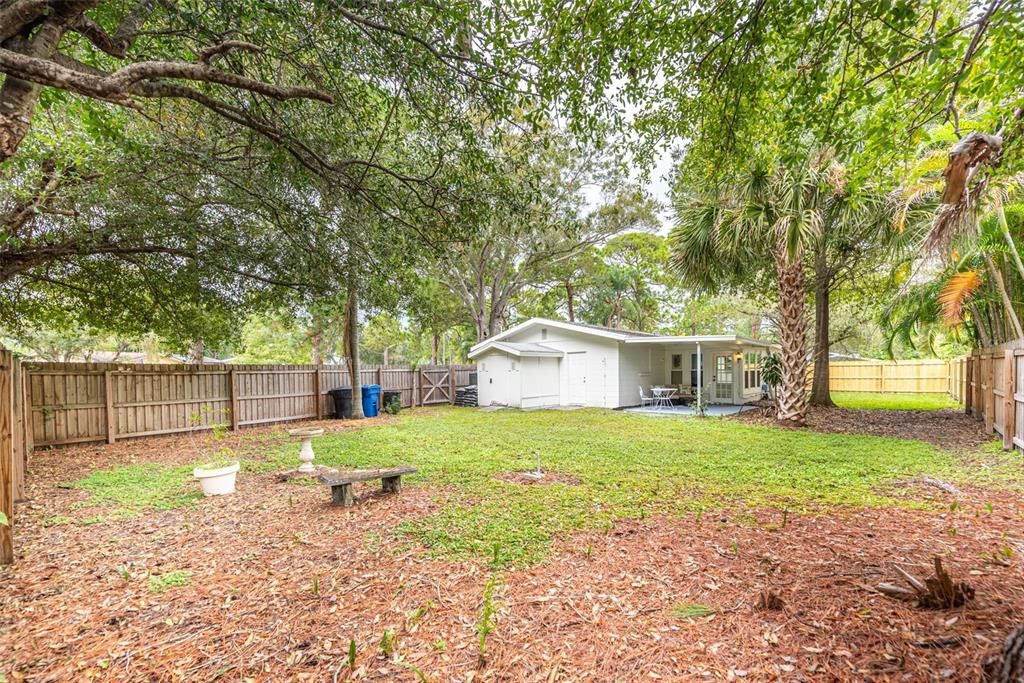For Sale: $499,000 (3 beds, 3 baths, 1658 Square Feet)
