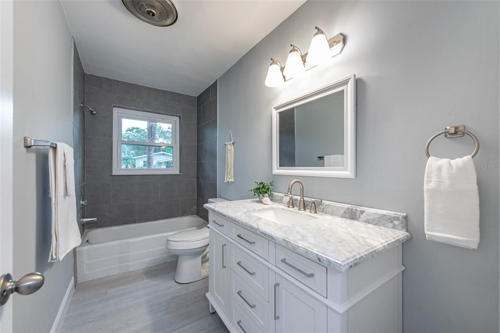 For Sale: $499,000 (3 beds, 3 baths, 1658 Square Feet)