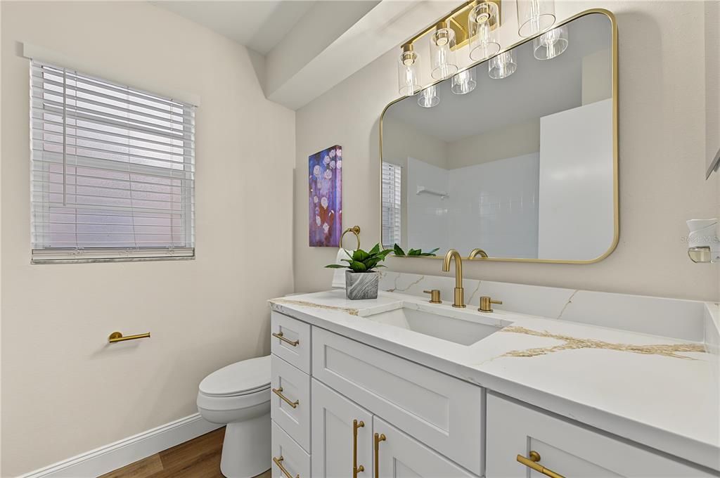 For Sale: $400,000 (3 beds, 2 baths, 1659 Square Feet)