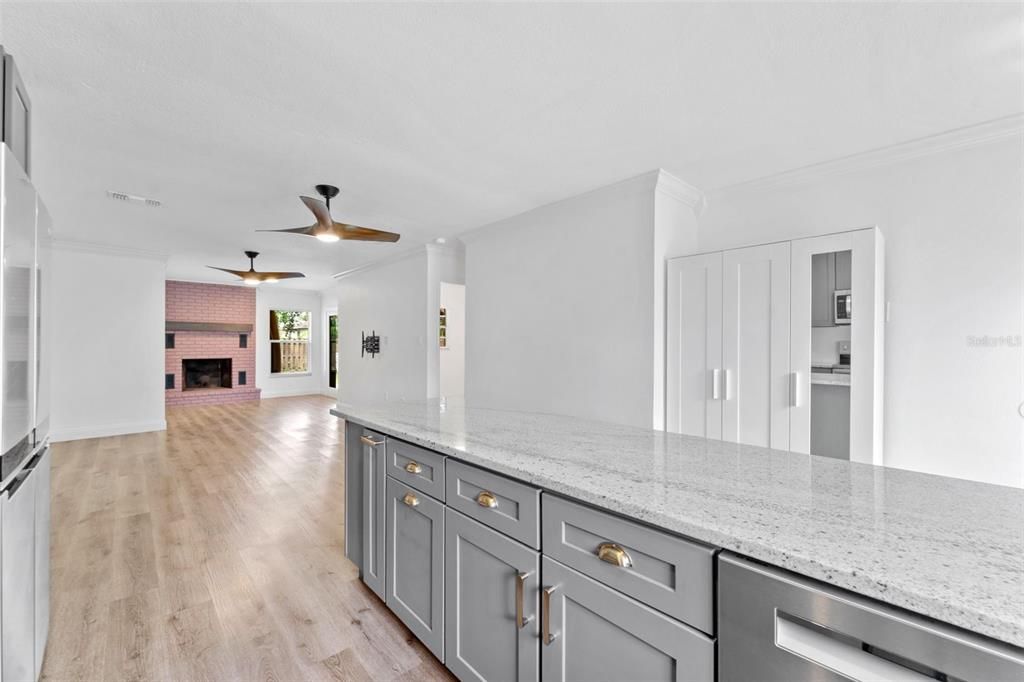 For Rent: $2,700 (3 beds, 2 baths, 1536 Square Feet)