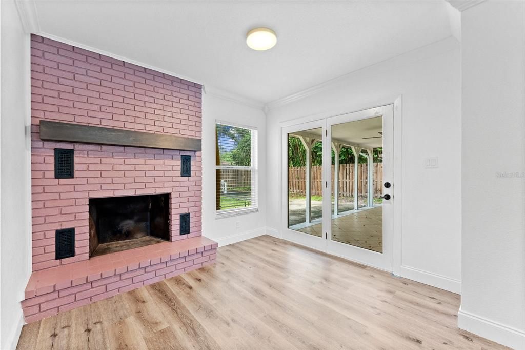 For Rent: $2,700 (3 beds, 2 baths, 1536 Square Feet)
