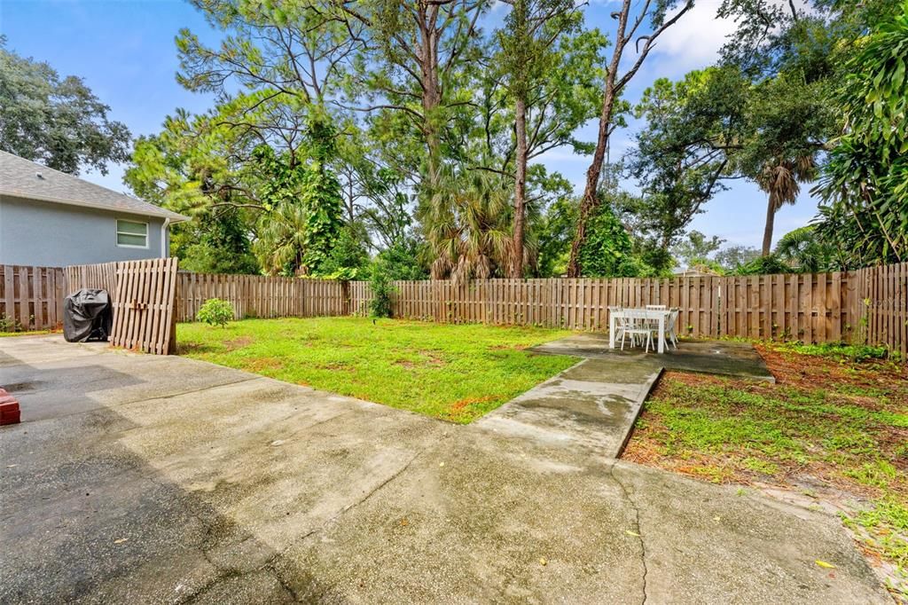 For Rent: $2,700 (3 beds, 2 baths, 1536 Square Feet)