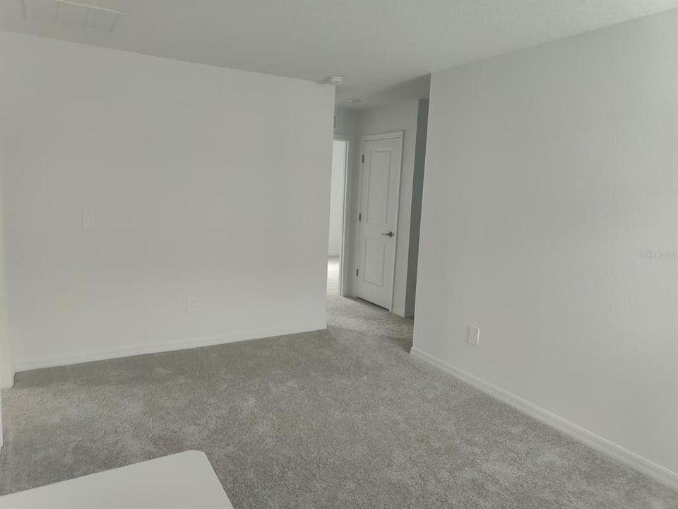 En Renta: $2,895 (6 camas, 3 baños, 2590 Pies cuadrados)