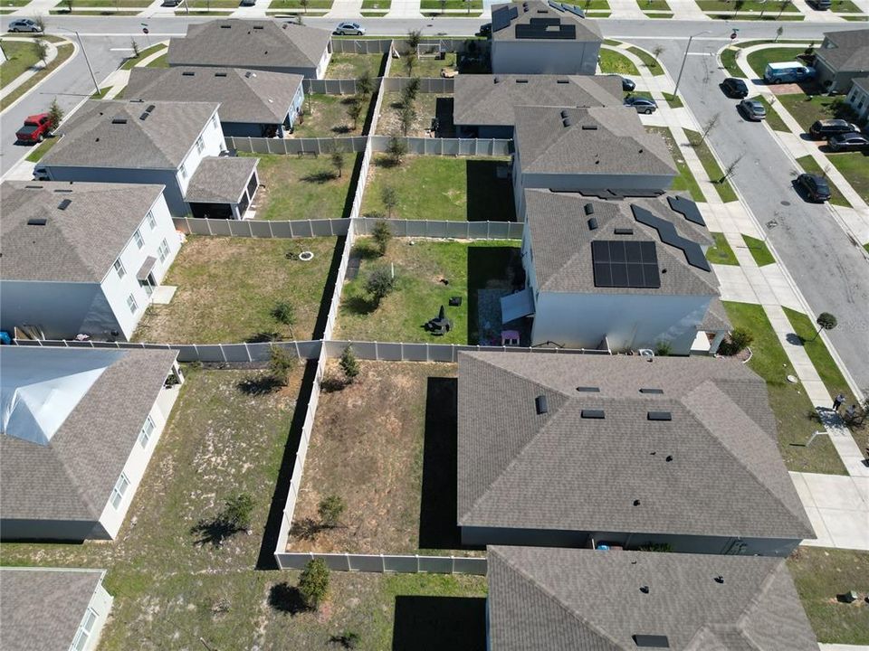 For Rent: $2,100 (3 beds, 2 baths, 1725 Square Feet)