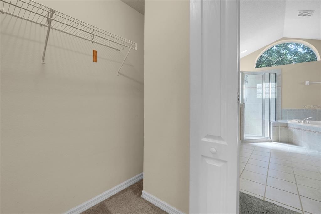For Rent: $2,600 (3 beds, 2 baths, 2064 Square Feet)