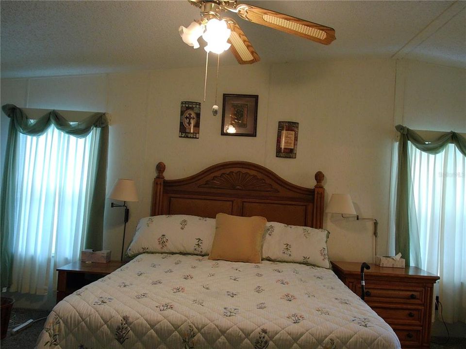 En Venta: $220,000 (2 camas, 2 baños, 1200 Pies cuadrados)