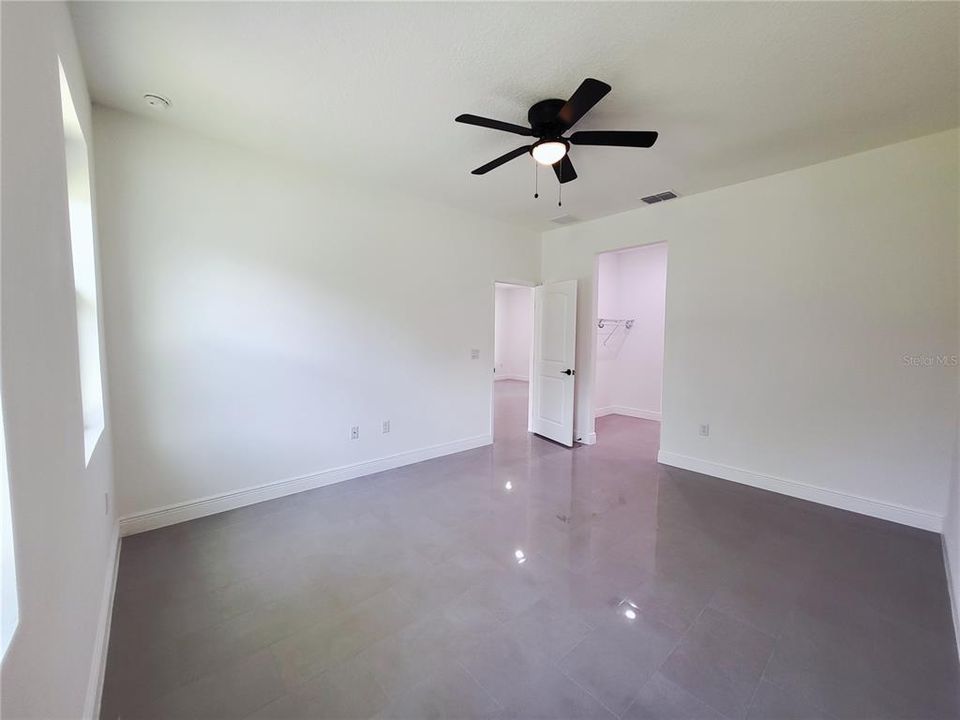 For Rent: $2,249 (3 beds, 2 baths, 1681 Square Feet)