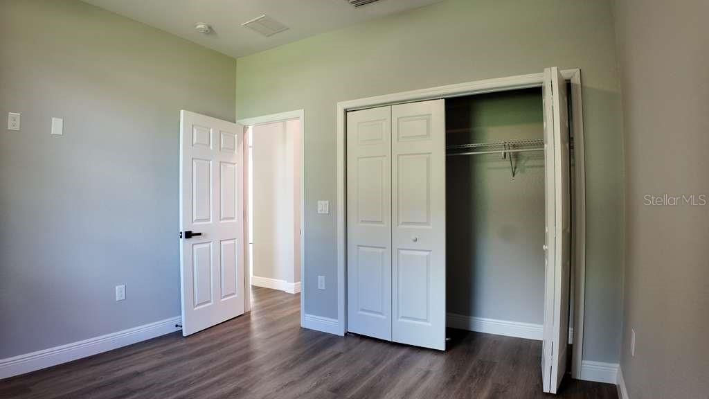 For Rent: $2,350 (3 beds, 3 baths, 1505 Square Feet)