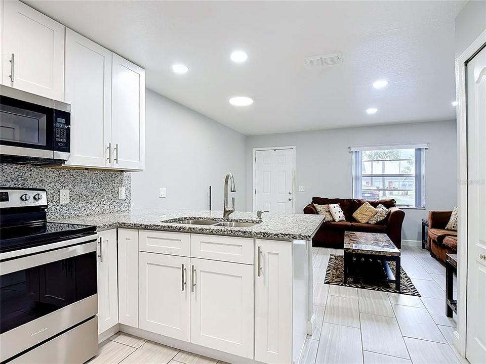 Activo con contrato: $145,000 (1 camas, 1 baños, 595 Pies cuadrados)