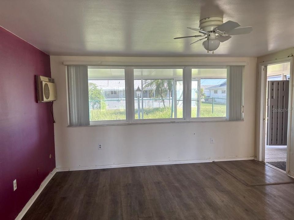 En Venta: $185,000 (2 camas, 1 baños, 1149 Pies cuadrados)