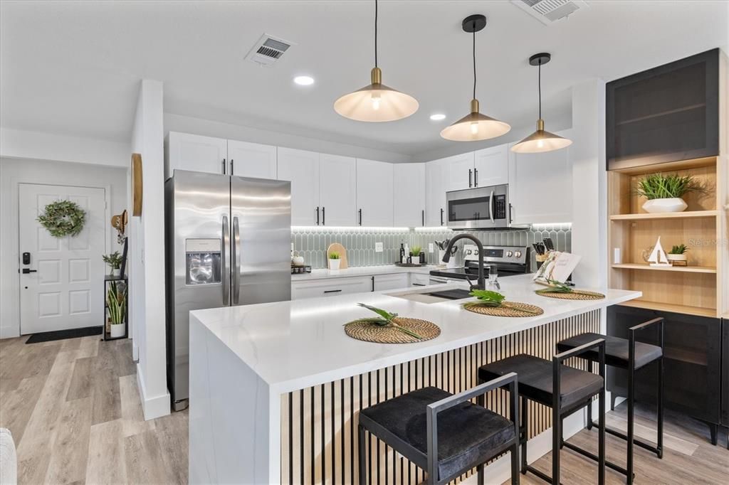 For Sale: $249,900 (3 beds, 2 baths, 1244 Square Feet)
