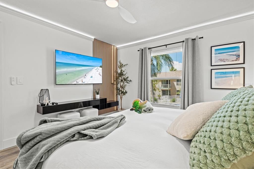 For Sale: $249,900 (3 beds, 2 baths, 1244 Square Feet)