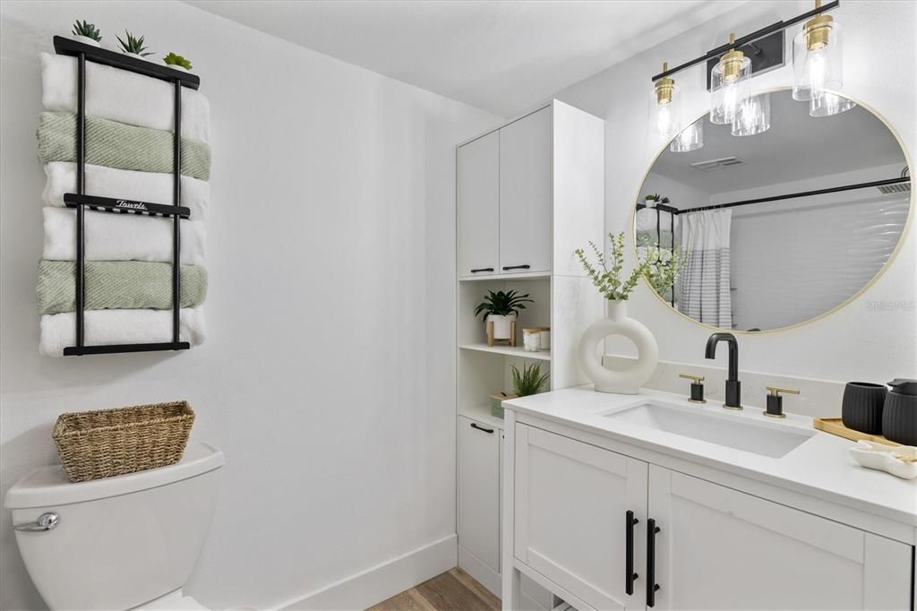 For Sale: $249,900 (3 beds, 2 baths, 1244 Square Feet)