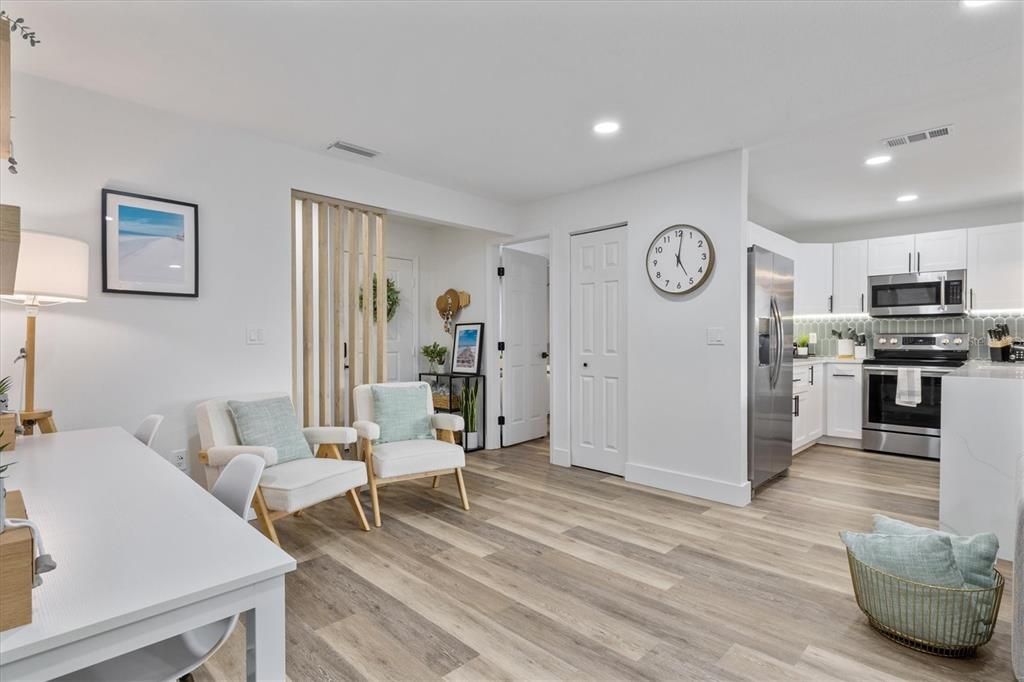 For Sale: $249,900 (3 beds, 2 baths, 1244 Square Feet)