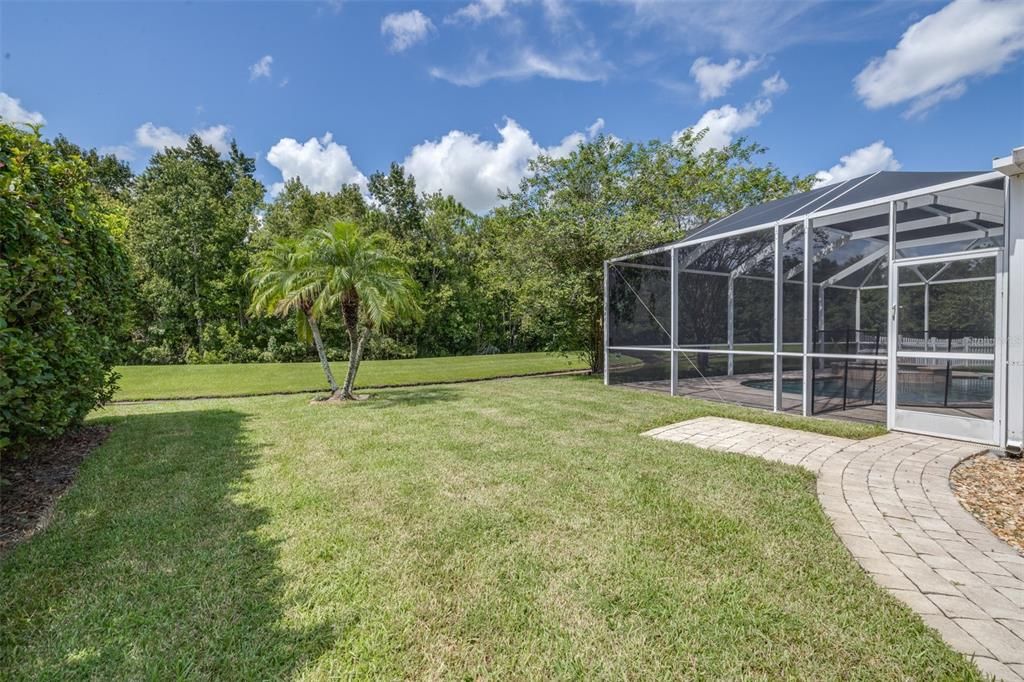 For Sale: $675,000 (5 beds, 3 baths, 2879 Square Feet)