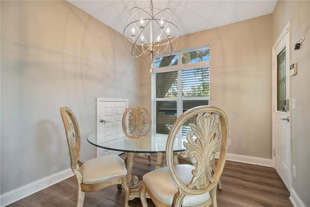 For Rent: $4,000 (3 beds, 2 baths, 2000 Square Feet)