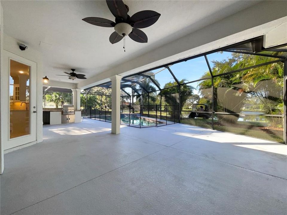 En Renta: $4,950 (5 camas, 3 baños, 2970 Pies cuadrados)