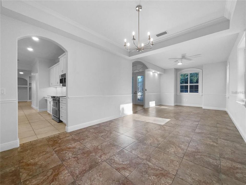 En Renta: $4,950 (5 camas, 3 baños, 2970 Pies cuadrados)