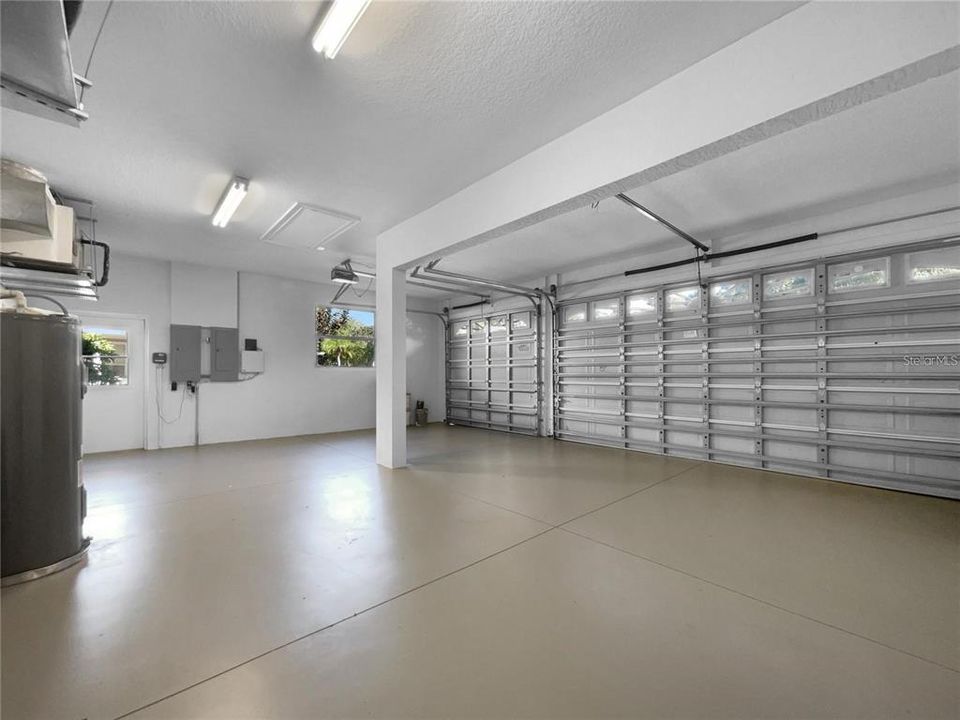 En Renta: $4,950 (5 camas, 3 baños, 2970 Pies cuadrados)