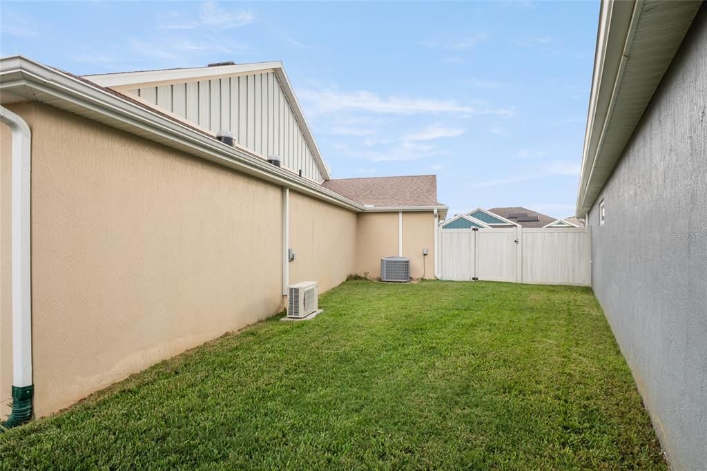 En Venta: $649,900 (3 camas, 2 baños, 2119 Pies cuadrados)