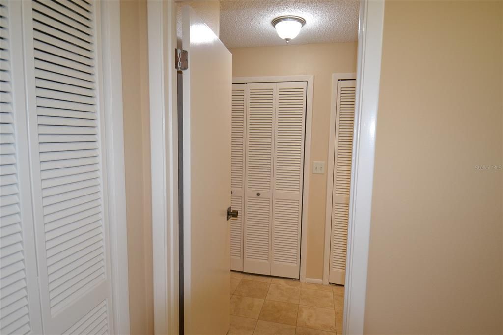 В аренду: $2,450 (2 спален, 2 ванн, 1380 Квадратных фут)