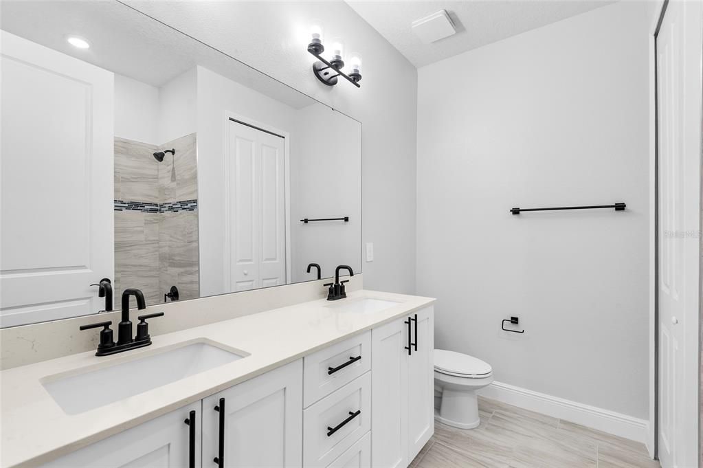 En Venta: $415,000 (3 camas, 2 baños, 1771 Pies cuadrados)