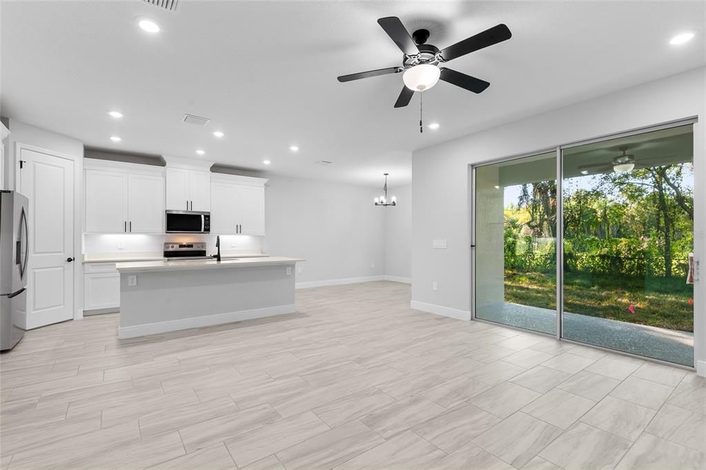 En Venta: $415,000 (3 camas, 2 baños, 1771 Pies cuadrados)